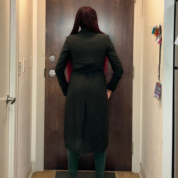 Black maxi trench coat with belt - Picture 7 of 7